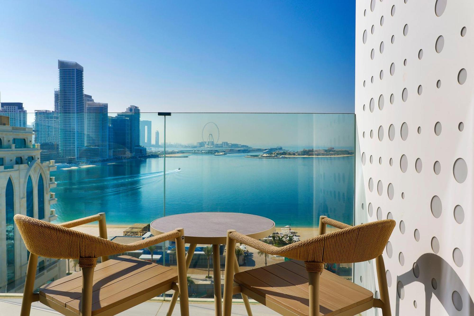 Tumbi West Palm Beach Hotel Dubai,Tapestry Collection Hilton Ngoại thất bức ảnh